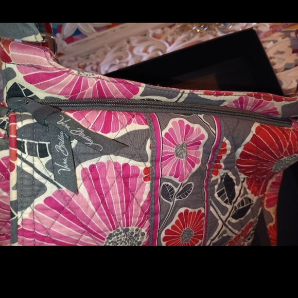 BEAUTIFUL BETSY JOHNSON CROSSBODY BAG - Picture 4 of 5